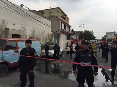 Mueren seis personas por incendio en bodega de Coyoacán