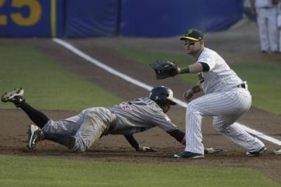 Pericos de Puebla visitan a Tigres de Quintana Roo