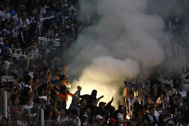 Rayados confirma detenidos por daños al Cuauhtémoc, suspenderá abonos por un año