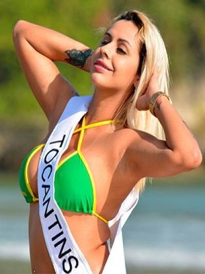 FOTOS: Ex participante de Miss Bumbum grabó escena porno en playa de Brasil