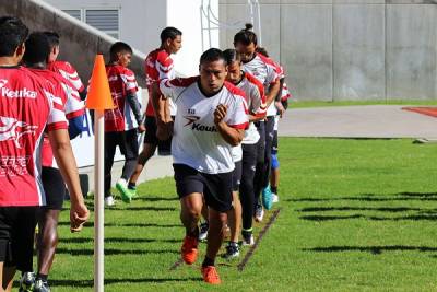 Lobos BUAP visita a los Venados de Mérida del Chelís en el Ascenso MX