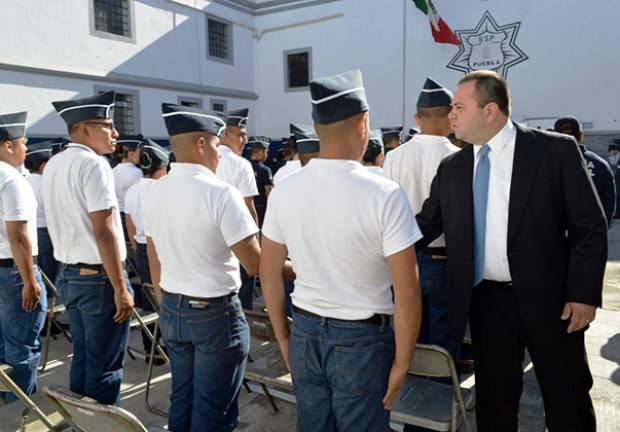 Capacitan a policías de Puebla para atender violencia contra mujeres