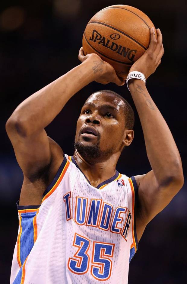 Kevin Durant hará pareja con Stephen Curry en Golden State