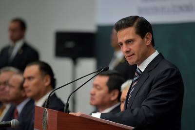 EPN, empresarios y sindicatos acuerdan repatriar capitales y contener inflación