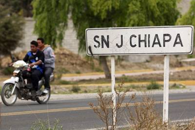 Municipios de zona Audi ceden control de servicios al gobierno de Puebla