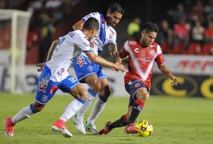 Club Puebla se hunde en la porcentual; cayó 2-3 ante Veracruz