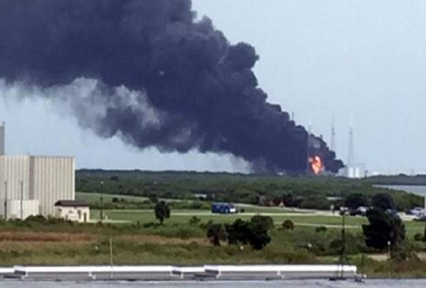 Explotó cohete Falcon 9 en Cabo Cañaveral