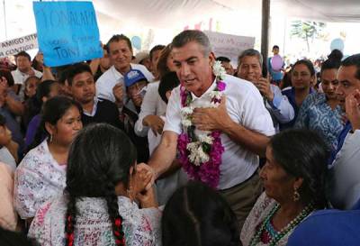 Tony Gali se compromete en Tetela a vigilar explotación minera