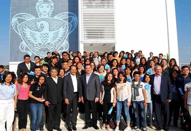 RMV y rector de la BUAP inauguran espacios educativos en preparatoria regional de Atlixco