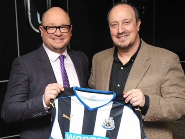 Rafa Benítez llega al banquillo del Newcastle United