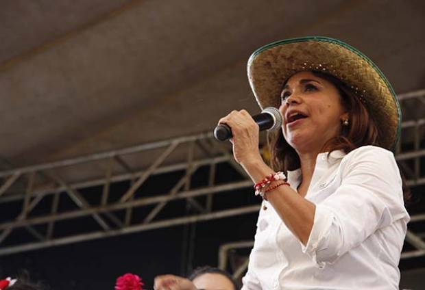 Blanca Alcalá cerró campaña en Huejotzingo