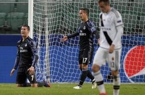 Real Madrid ganaba por dos goles, al final salvó empate 3-3 ante Legia
