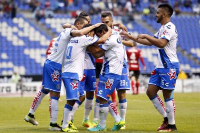 Club Puebla derrotó 3-2 a Xolos en el Cuauhtémoc