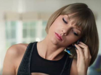 VIDEO: Taylor Swift se une a celebración de Apple por su 40 aniversario