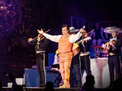 Juan Gabriel: Reabrirán albergue Semjase y crearán museo en su honor