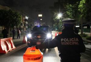 Operativo Alcoholímetro en Puebla remitió 21 vehículos al corralón