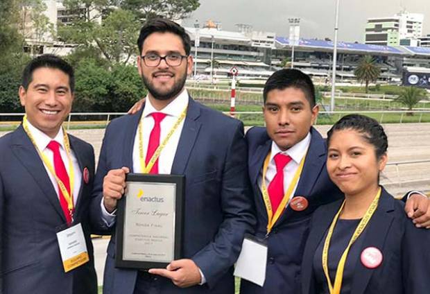 Universitarios de Puebla generan biocombustible sólido a partir de residuos de café