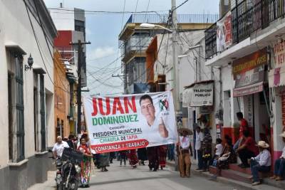 Rafaguean con 60 disparos la casa del candidato del PRI en Chiautla de Tapia