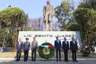 Tony Gali conmemora 212 aniversario del natalicio de Benito Juárez