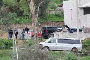 PF y SEDENA catearon cinco casas huachicoleras y decomisaron 30 camionetas en Tlalancaleca