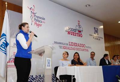 Martha Erika Alonso pide poner un alto a la violencia de género en Puebla