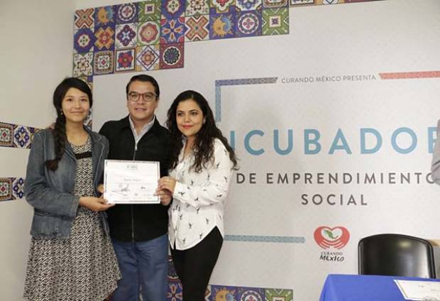 Sedeso entrega premios de Re Diseña Puebla Innovación Social