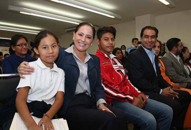 Dinorah López de Gali llama a impedir la explotación laboral infantil