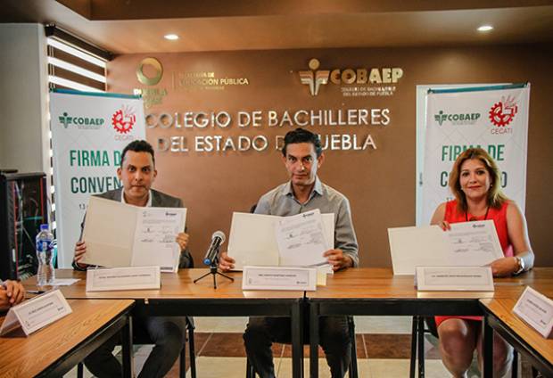 Alumnos del Cobaep podrán certificarse en las especialidades de contabilidad e informática