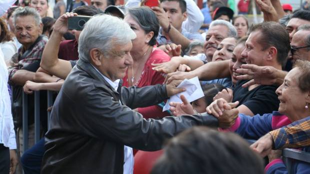 AMLO consulta en redes sociales sobre cambio de nombre a USMCA