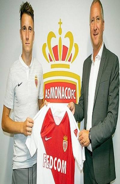 Aleksandr Golovin fue presentado con el Mónaco