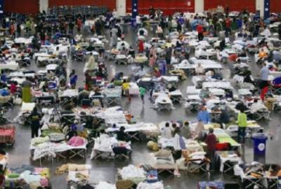 Más de 300 familias poblanas en albergues de Houston por Harvey