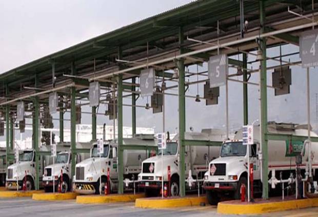 Consorcio anuncia inversión de 120 mdd para terminal de almacenaje de gasolinas en Puebla