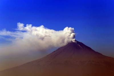 Cenapred emitió más de 7 mil reportes sobre el Popocatépetl en 20 años