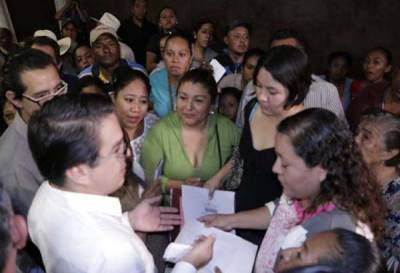 Puebla instala mesas de atención a afectados por el sismo del 19 de septiembre