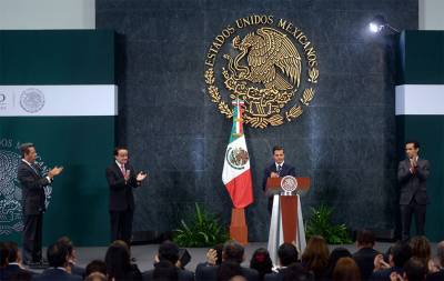 Mikel Arriola deja el IMSS; Tuffic Miguel, el nuevo director