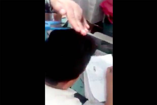 VIDEO: Castigan a maestra en Sonora por cortarle el cabello a un alumno