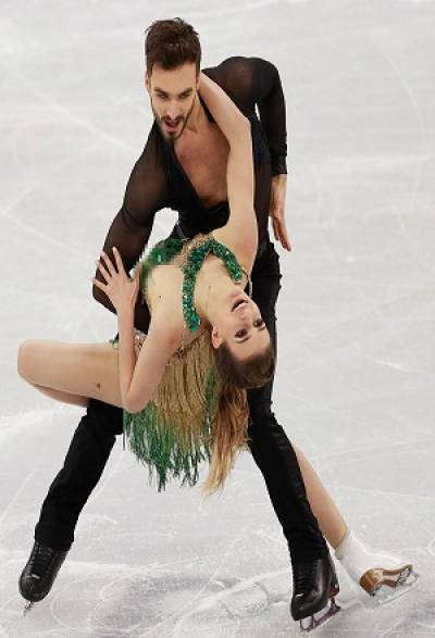 JO de Invierno Pyeongchang: Patinadora quedó con seno al descubierto durante rutina