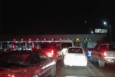 Filas de hasta 8 kilómetros en la autopista México-Puebla al finalizar las vacaciones