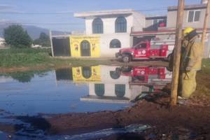 FOTOS: Huachicoleros provocaron fuga de combustible en Texmelucan