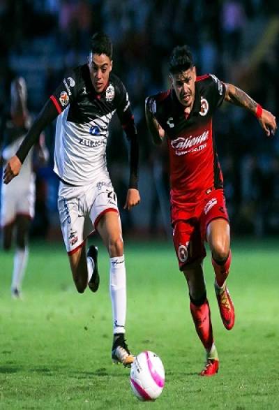 Lobos BUAP visita a Xolos de Tijuana en el inicio de la J10