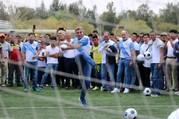 Tony Gali presenta la Copa Champions 2017