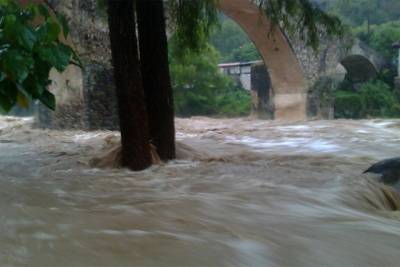 FOTOS: Derrumbes y crecida de ríos en sierras de Puebla por Franklin