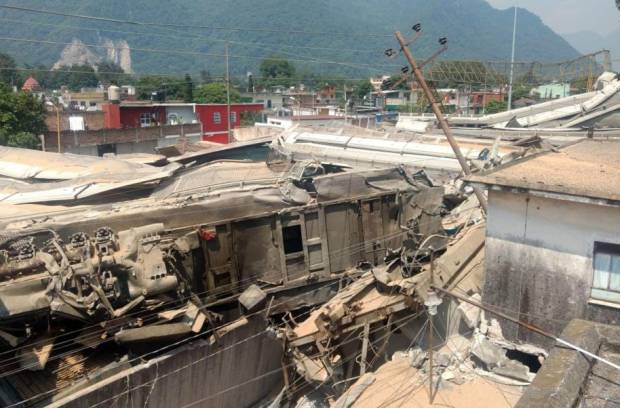 Fallece maquinista del tren descarrilado en Orizaba