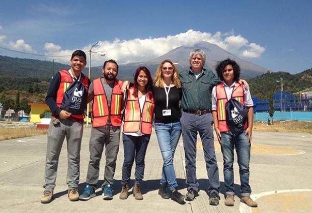 Estudiantes de Arquitectura de la BUAP reconstruyen primaria en Tochimilco, afectada por 19S