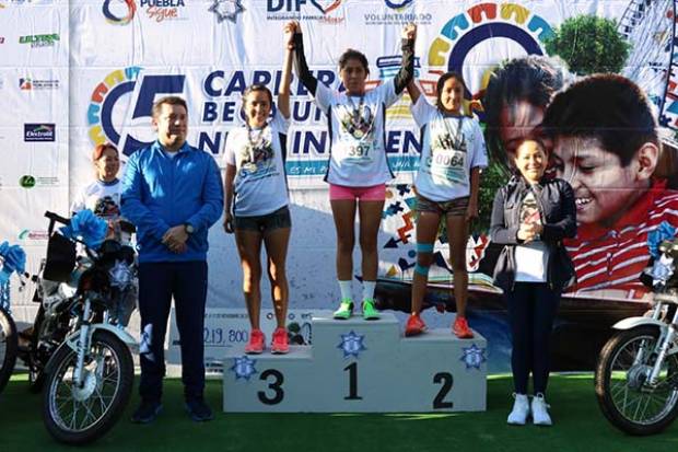 Dinorah López de Gali y Jesús Morales encabezan la Carrera Beca un Niño Indígena 2018