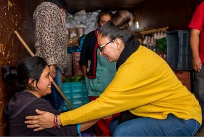 La presidenta del Sistema Municipal DIF de Puebla realizó recorrido por el Banco de Alimentos