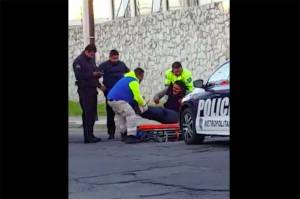 VIDEO: Asaltantes disparan contra hombre y huyen en taxi en la colonia La Paz