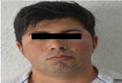 Cayó defraudador en Puebla, compró camioneta con cheque falso