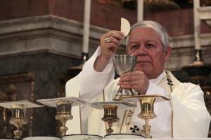 Arzobispo de Puebla llama a delincuentes a parar violencia