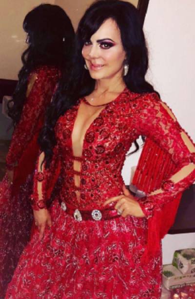 VIDEO: Maribel Guardia regaló sensual baile a ciberfans